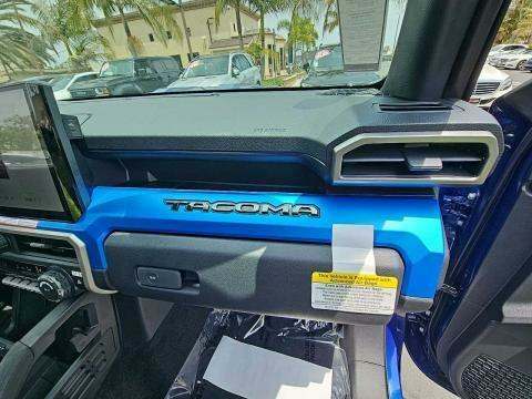2025 Toyota Tacoma TRD Sport AWD