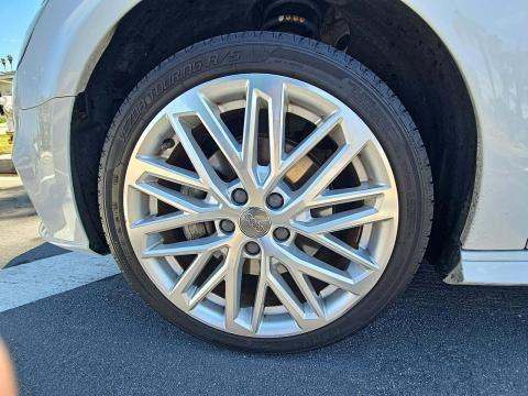 2018 Audi A3 e-tron Premium FWD