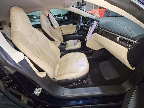 2014 Tesla Model S 85 RWD
