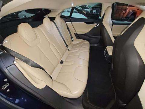 2014 Tesla Model S 85 RWD