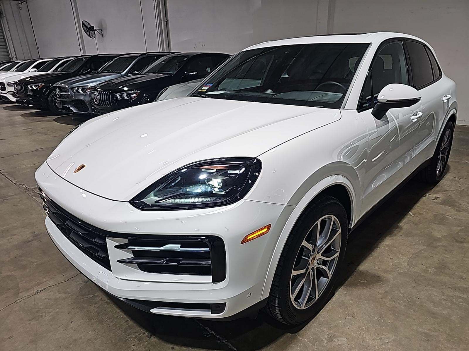 2024 Porsche Cayenne Base AWD