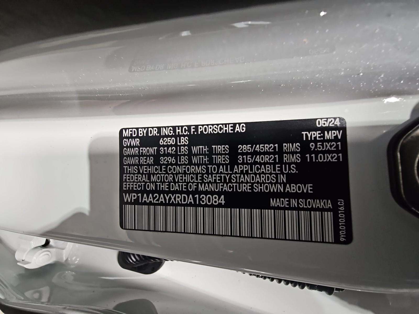 2024 Porsche Cayenne Base AWD