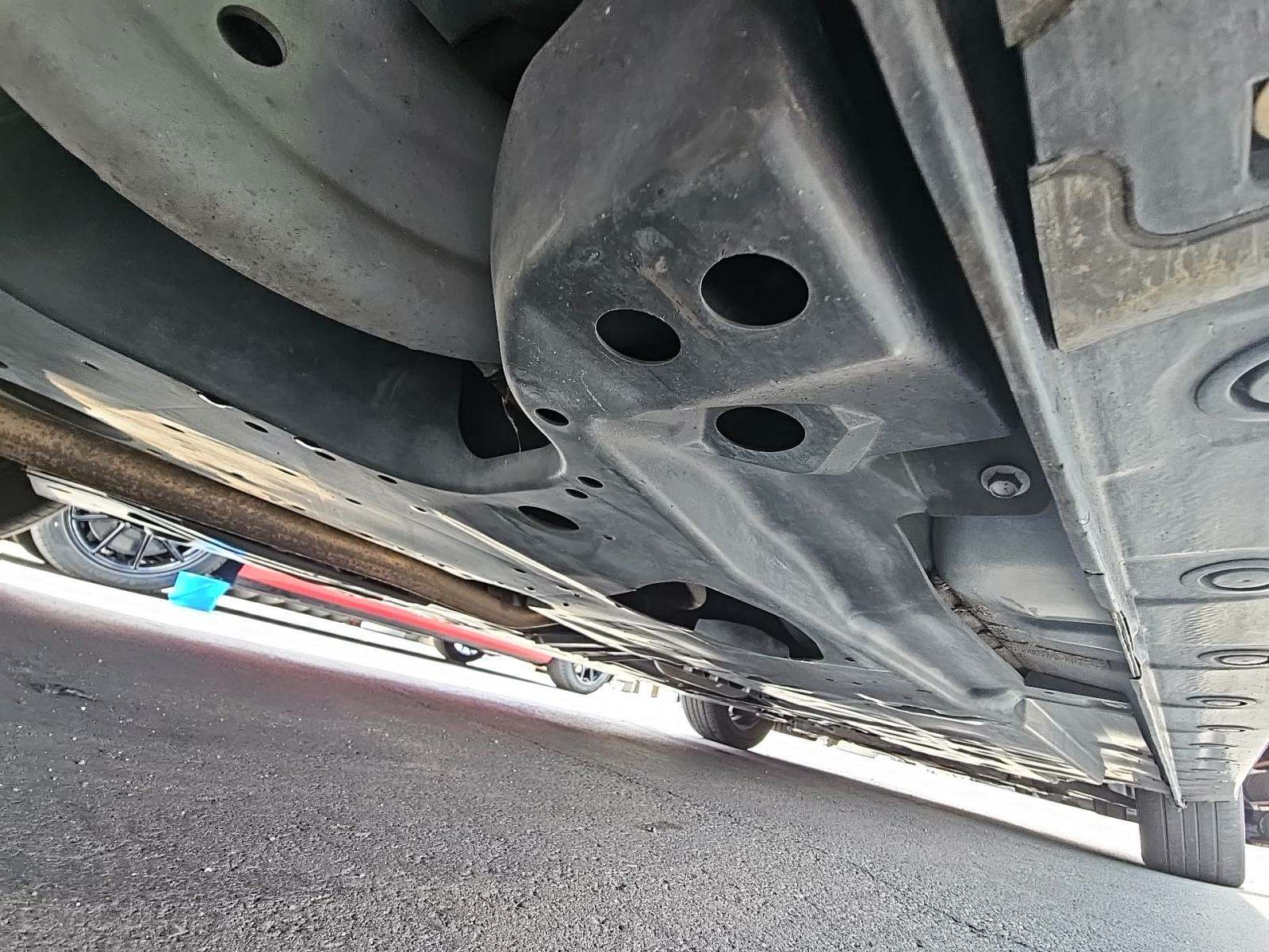 2015 MAZDA MAZDA3 i Sport FWD