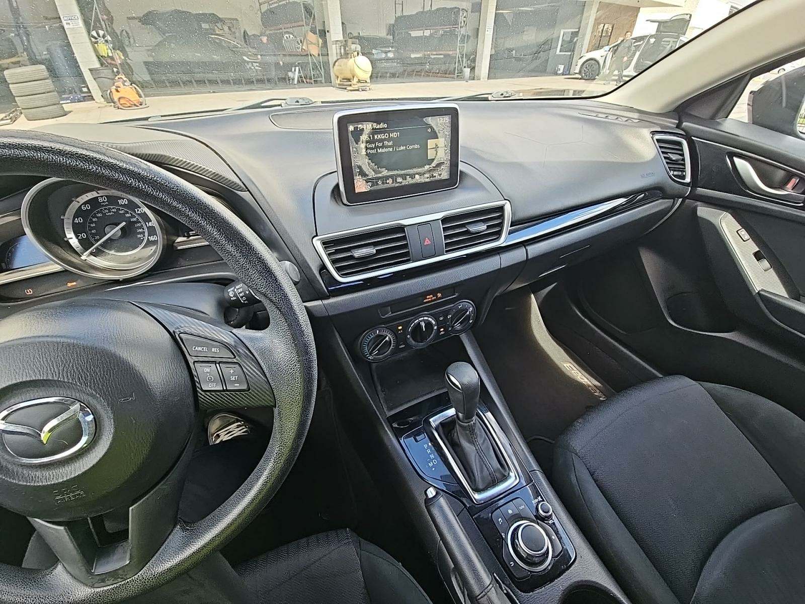 2015 MAZDA MAZDA3 i Sport FWD