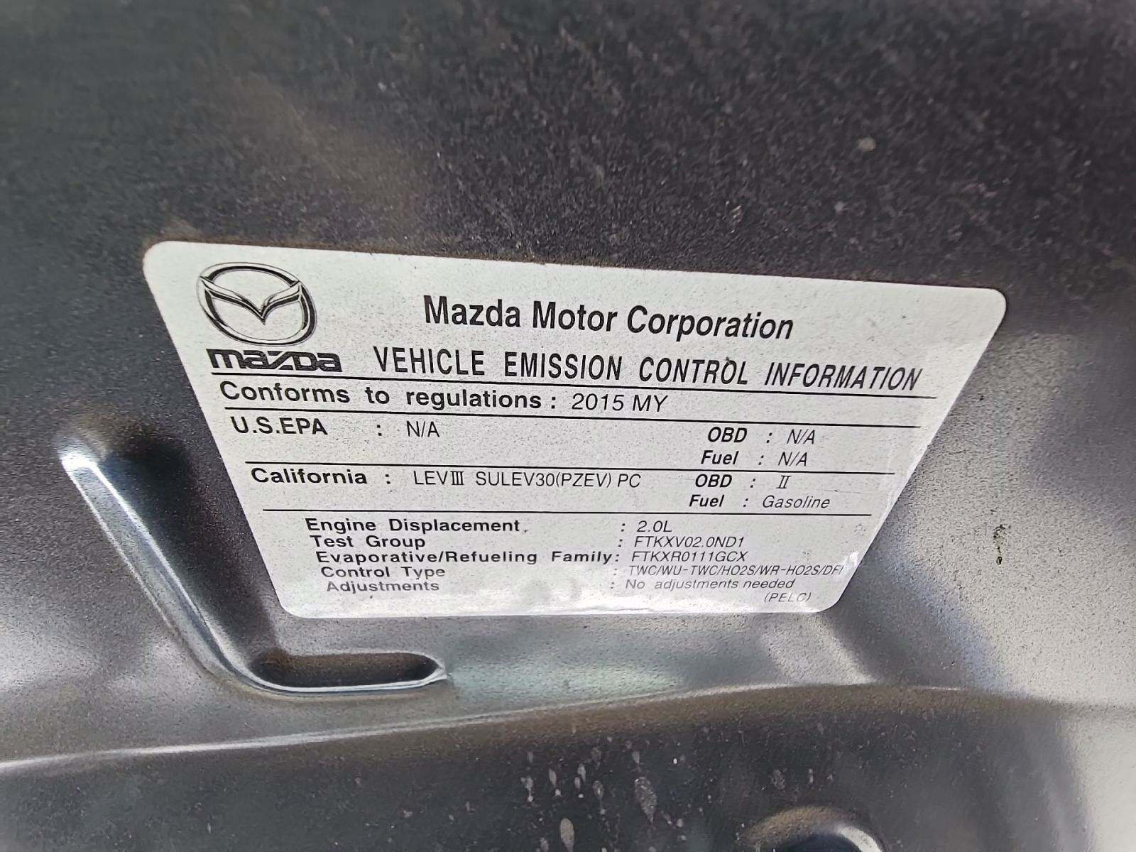 2015 MAZDA MAZDA3 i Sport FWD