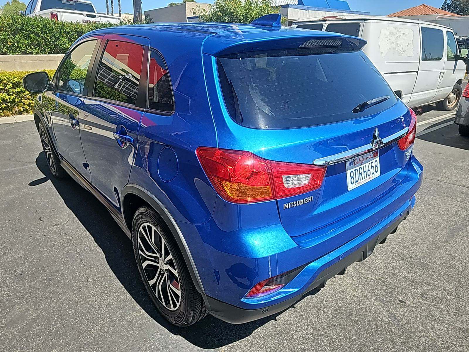 2018 Mitsubishi Outlander Sport SE FWD