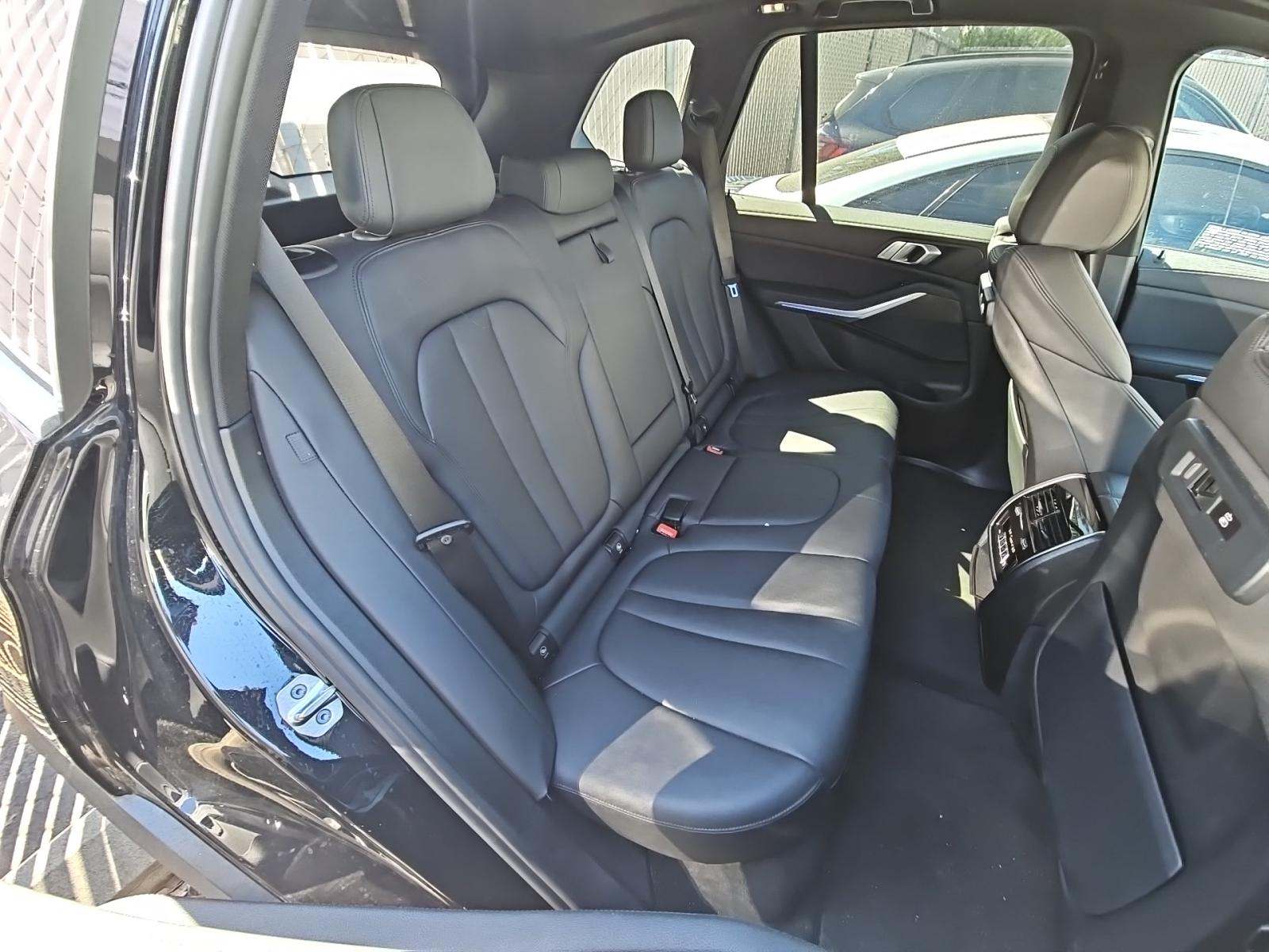 2022 BMW X5 sDrive40i RWD