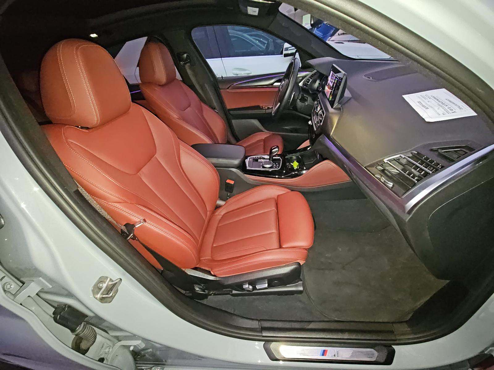 2023 BMW X4 xDrive30i AWD