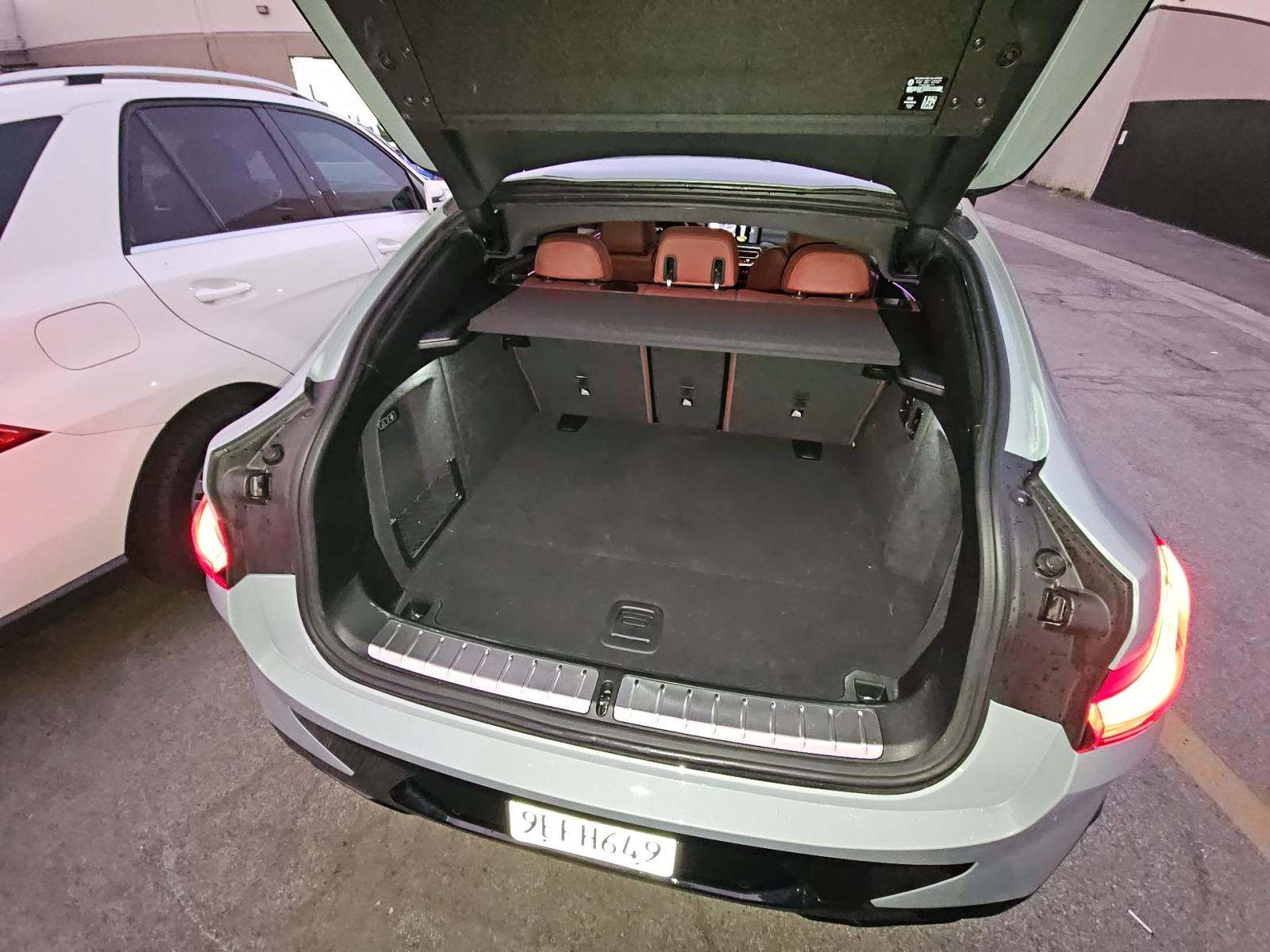 2023 BMW X4 xDrive30i AWD