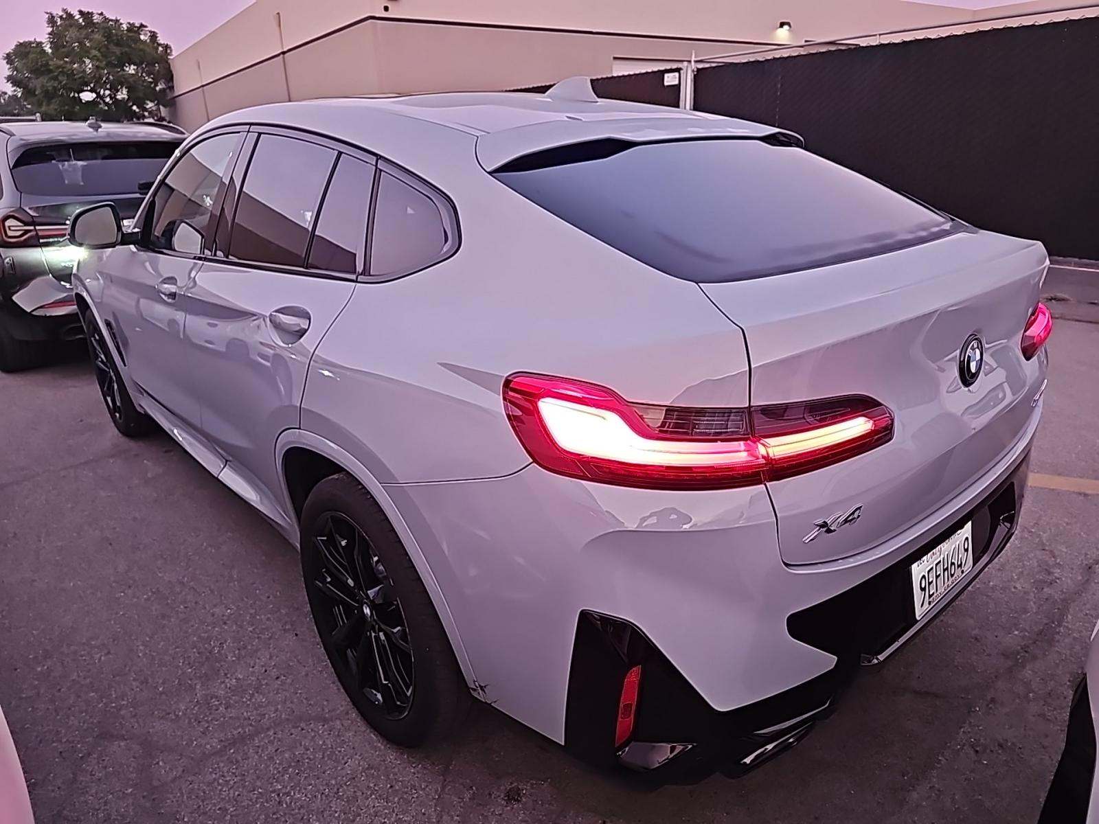 2023 BMW X4 xDrive30i AWD