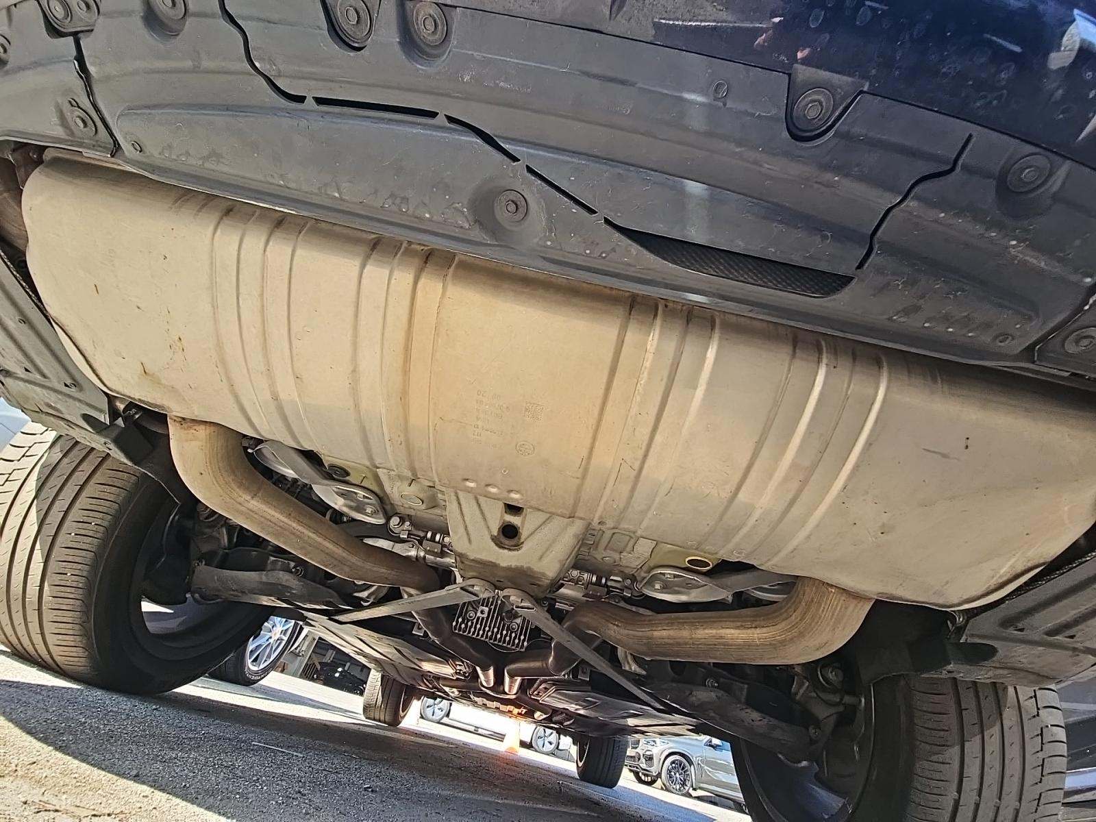 2022 BMW X7 M50i AWD