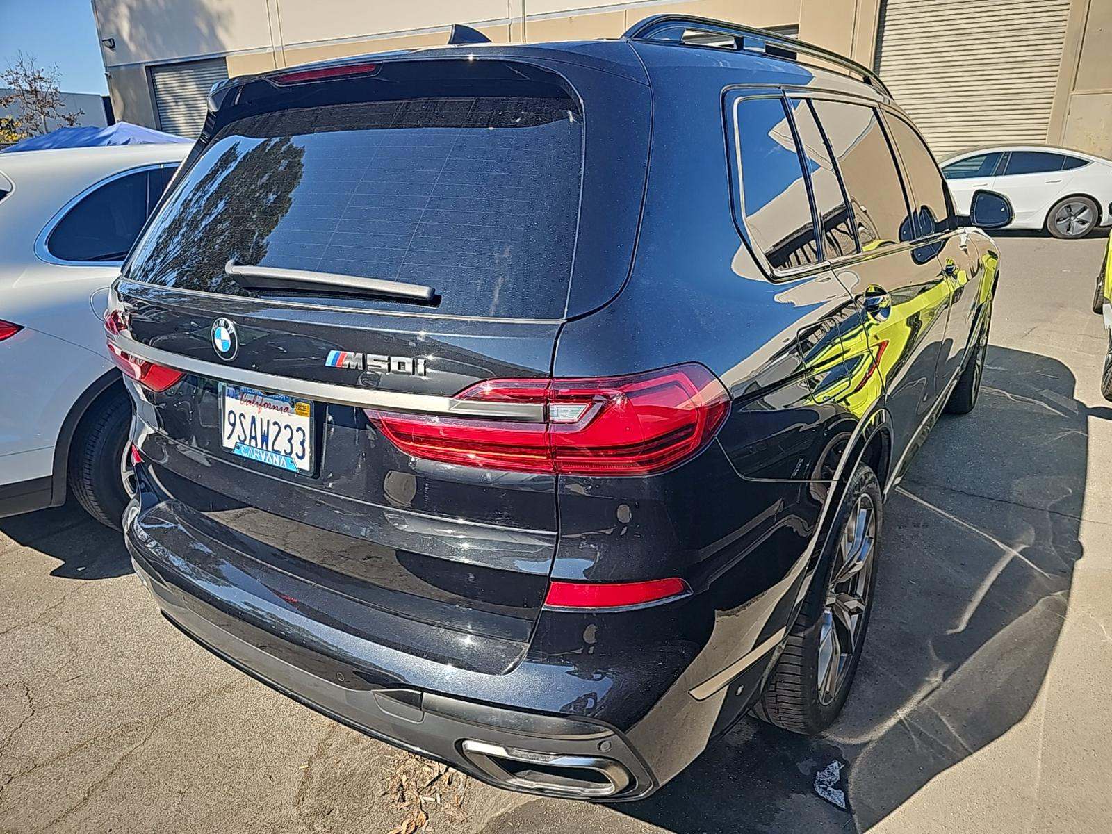 2022 BMW X7 M50i AWD