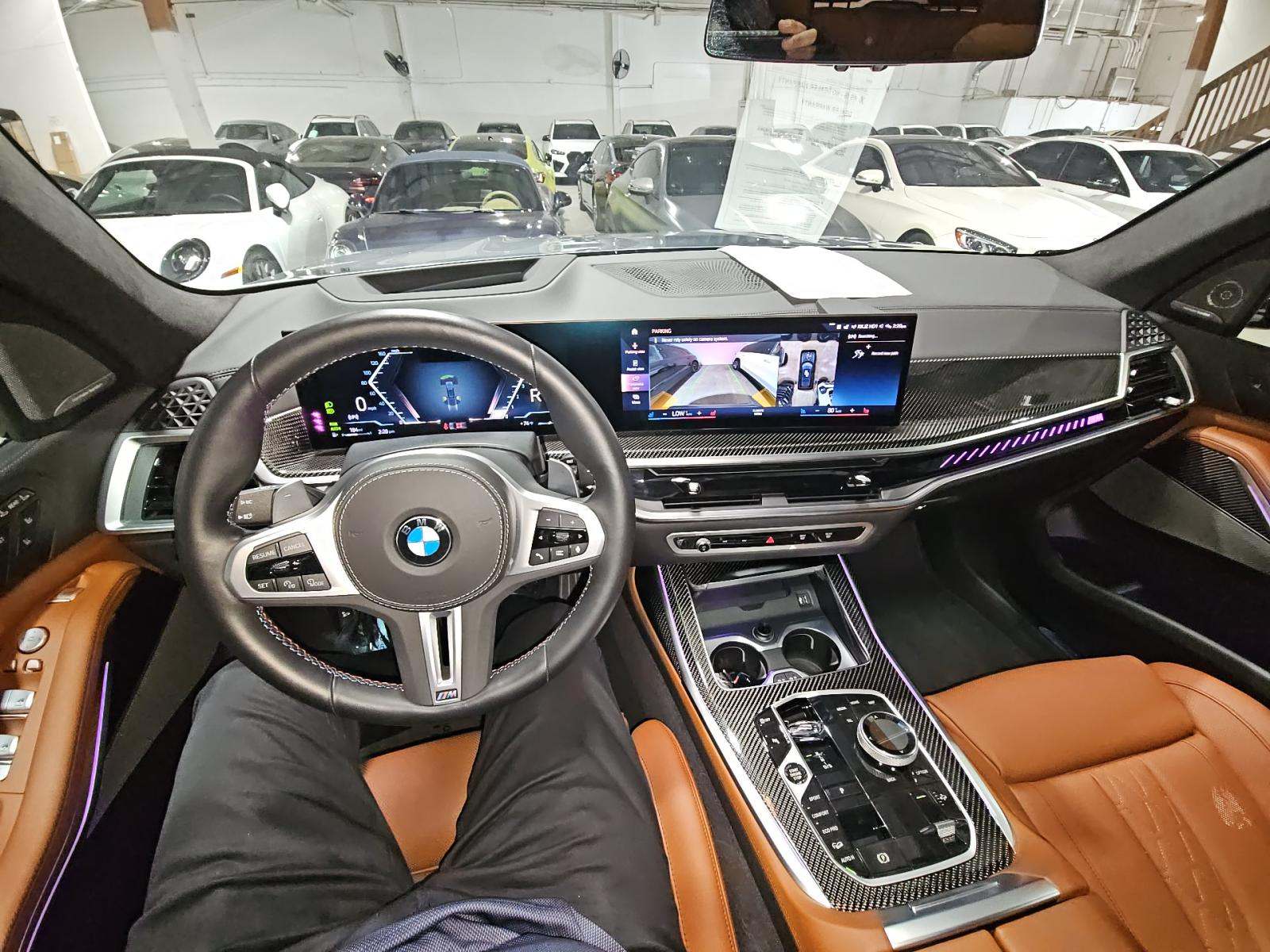 2023 BMW X7 M60i AWD