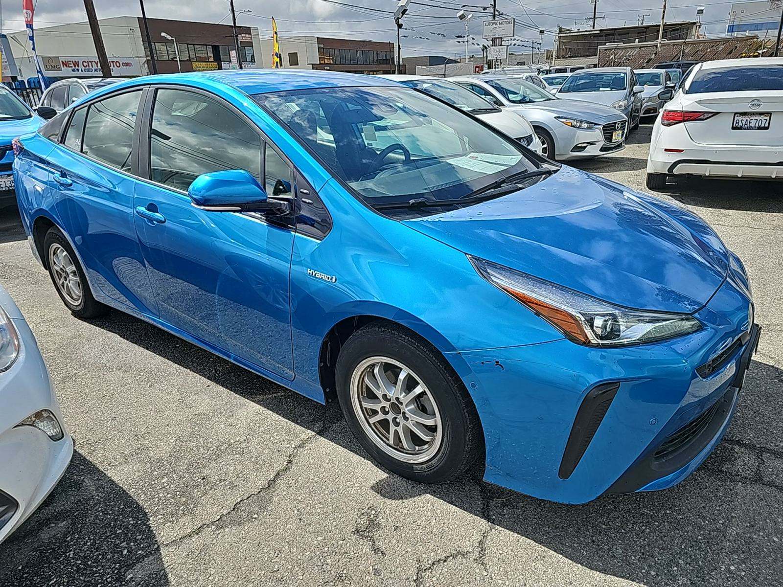 2019 Toyota Prius LE FWD