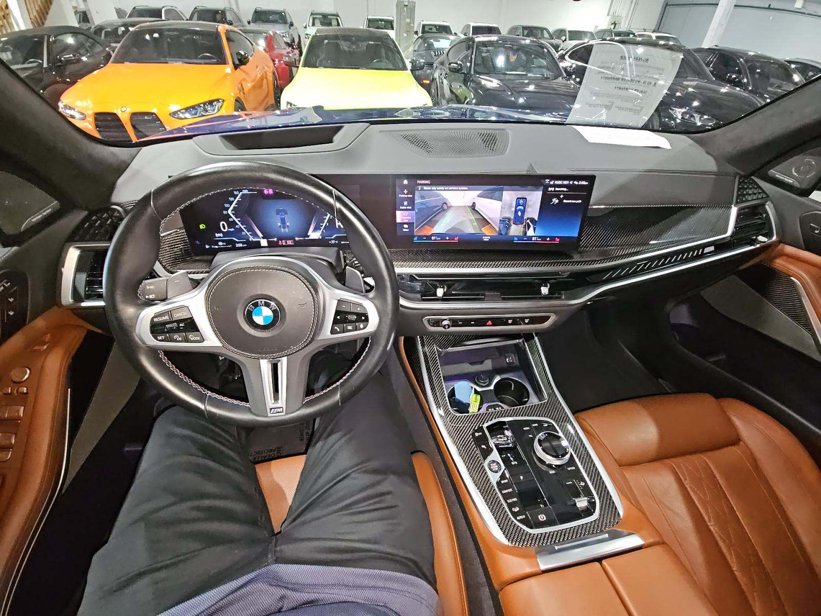 2023 BMW X7 M60i AWD