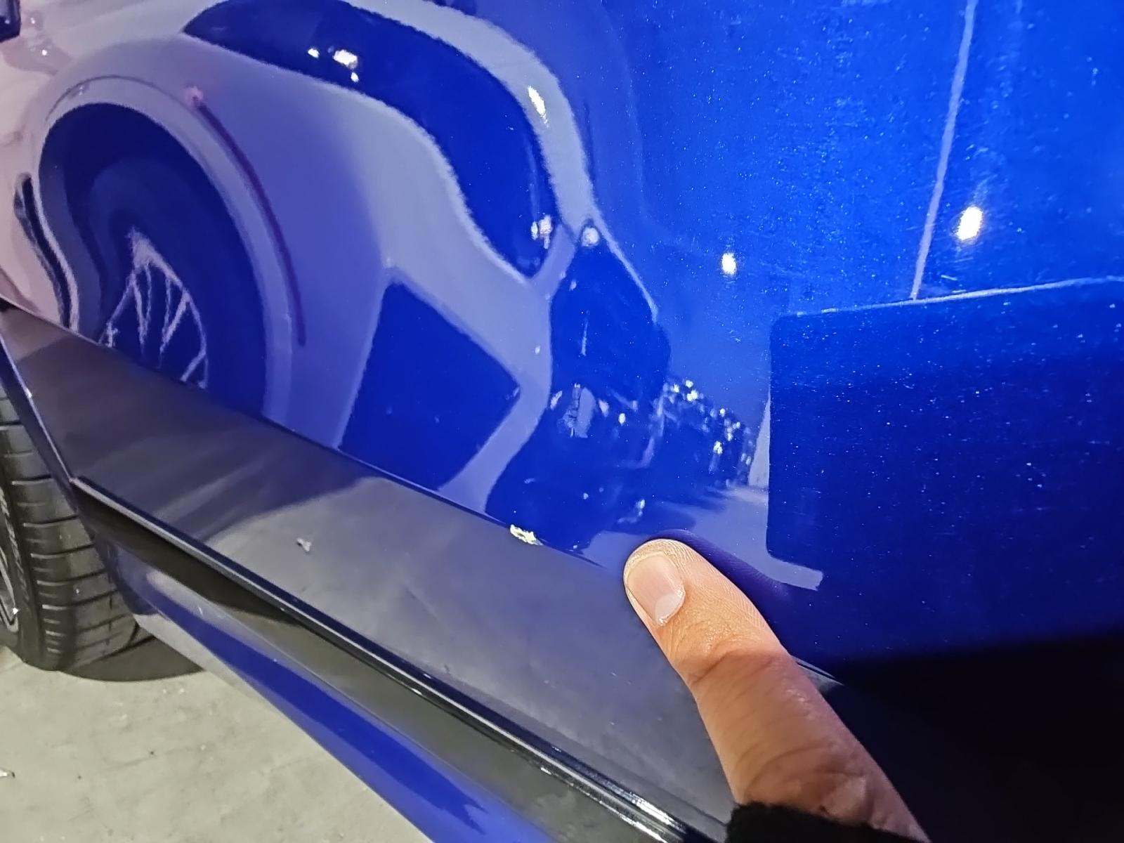 2023 BMW X7 M60i AWD