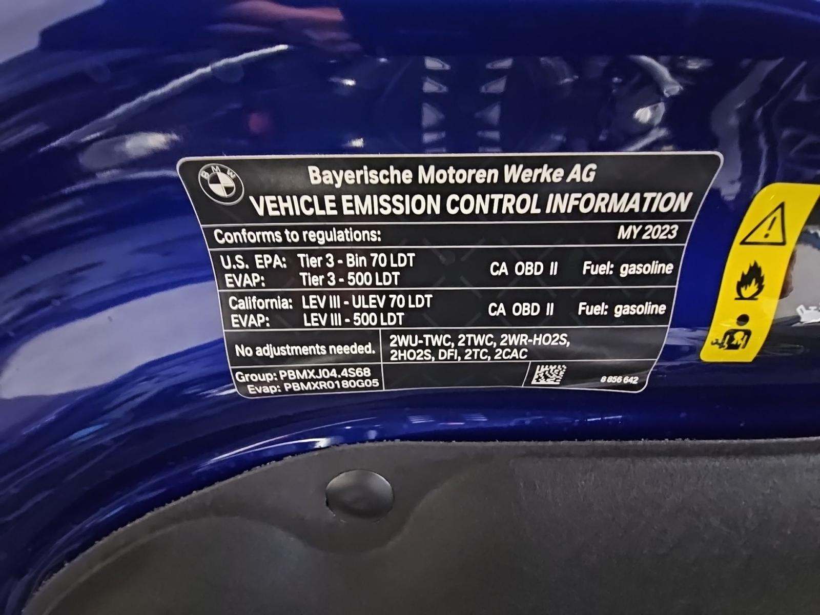 2023 BMW X7 M60i AWD