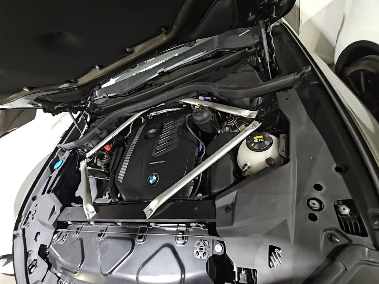 2022 BMW X5 xDrive40i AWD