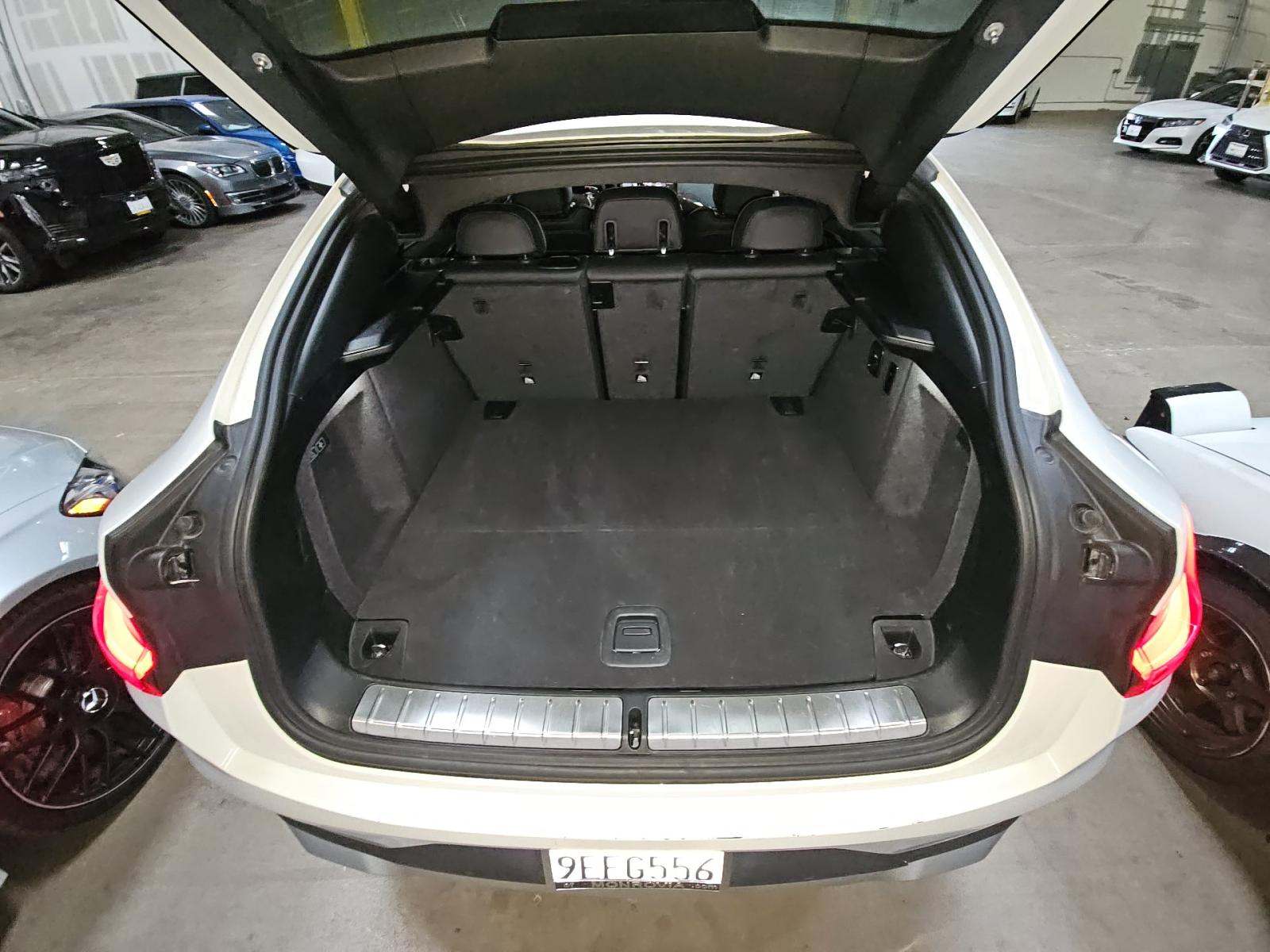 2023 BMW X4 xDrive30i AWD