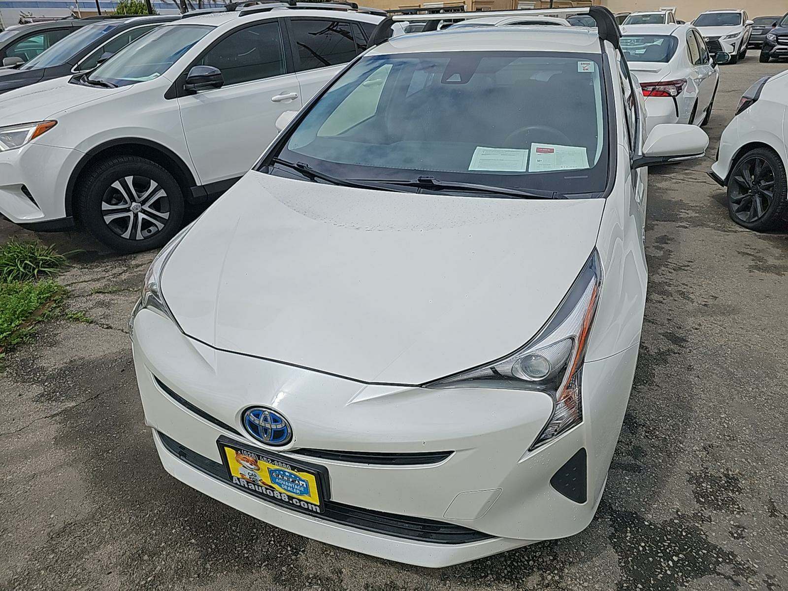 2017 Toyota Prius Two FWD