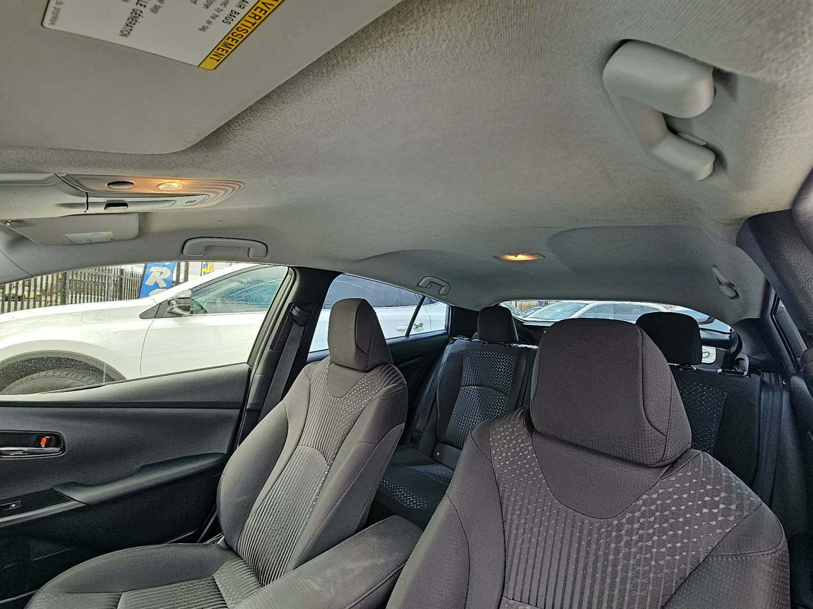 2017 Toyota Prius Two FWD