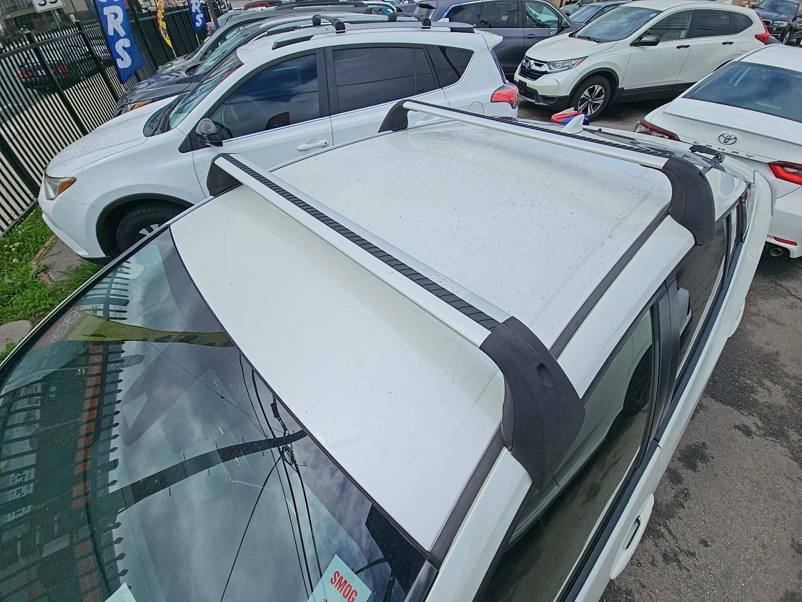 2017 Toyota Prius Two FWD