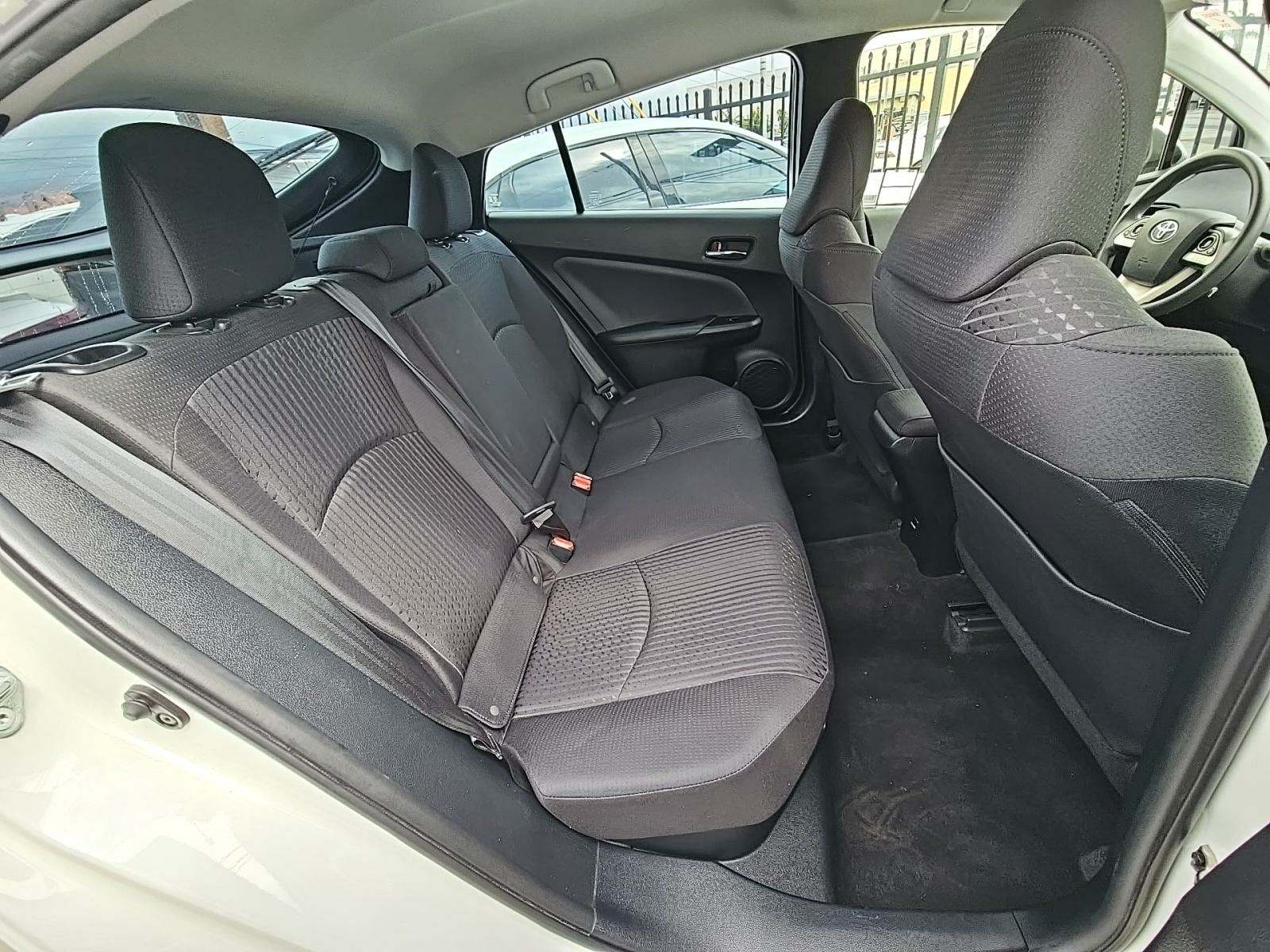 2017 Toyota Prius Two FWD