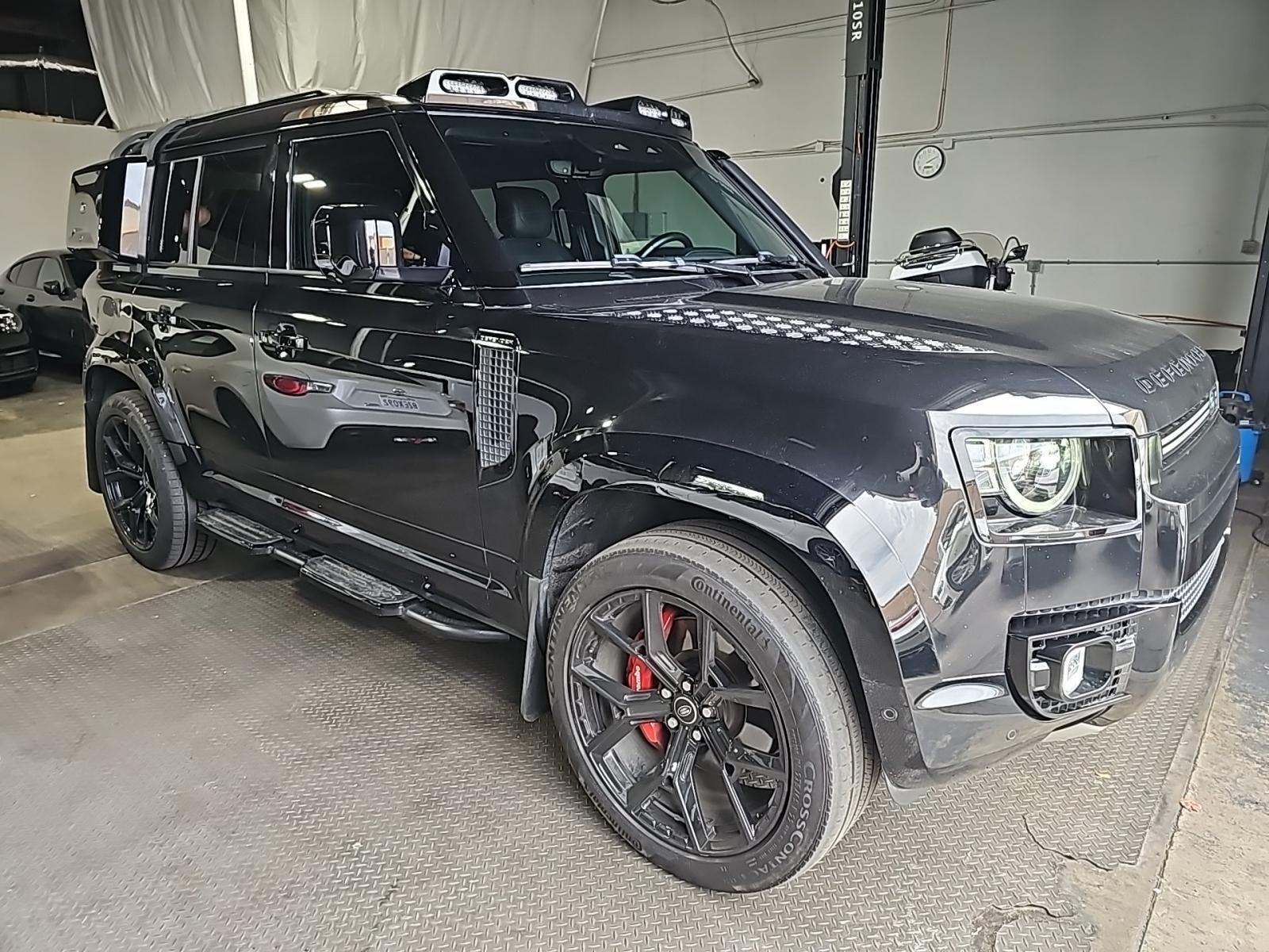 2022 Land Rover Defender 110 X-Dynamic HSE AWD