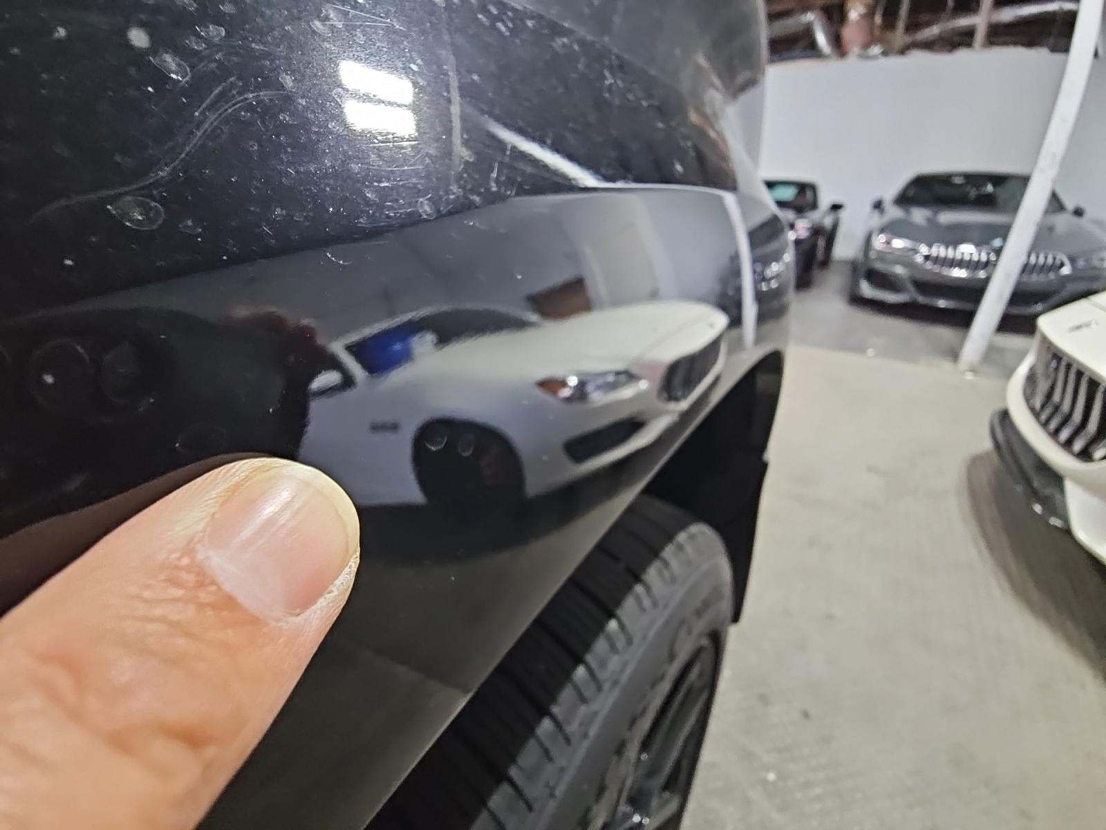 2022 Land Rover Defender 110 X-Dynamic HSE AWD