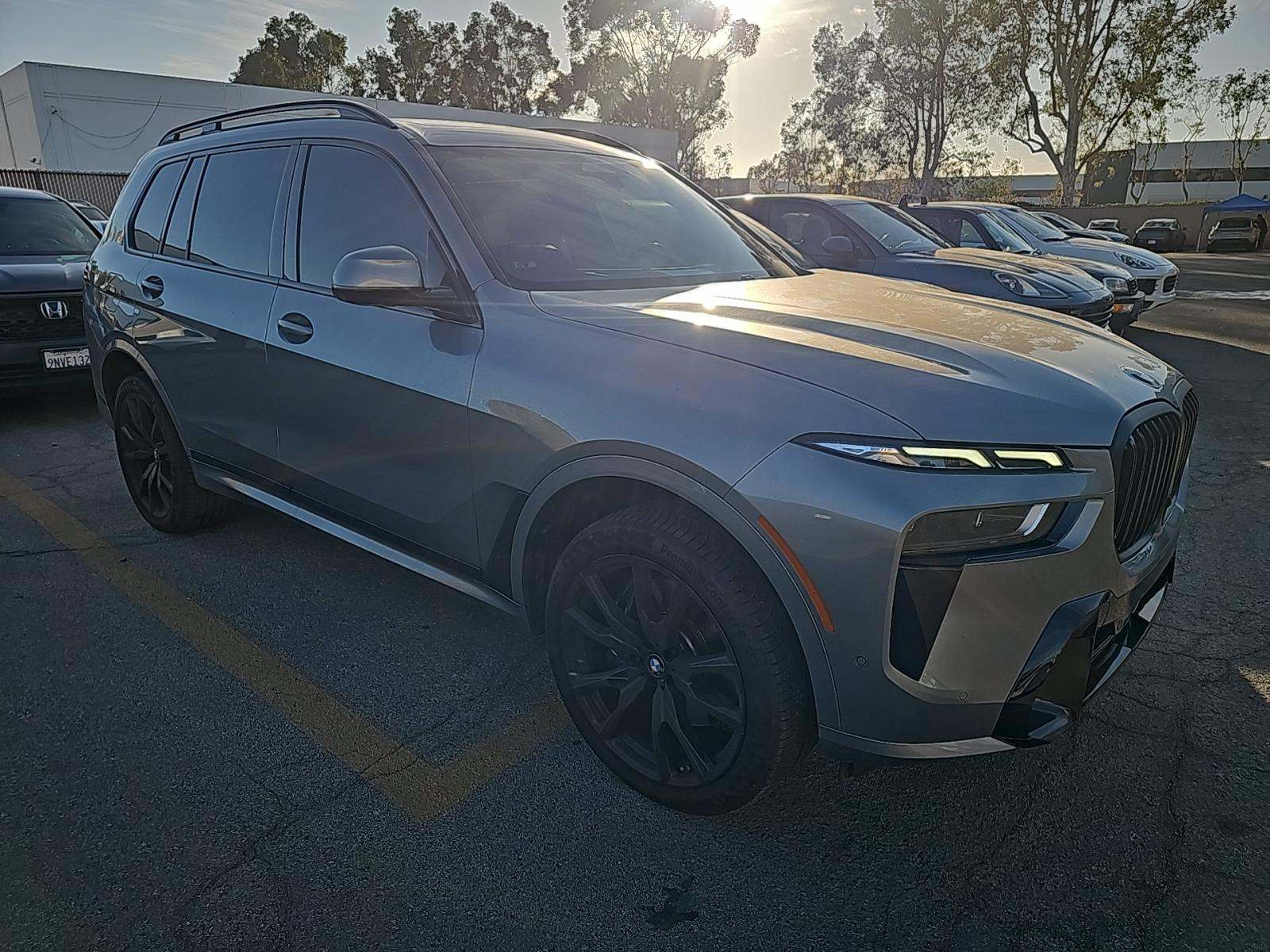 2023 BMW X7 xDrive40i AWD