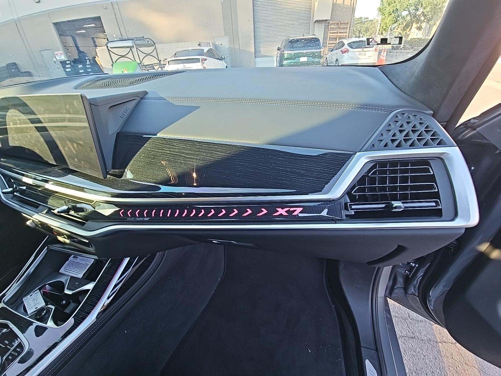 2023 BMW X7 xDrive40i AWD