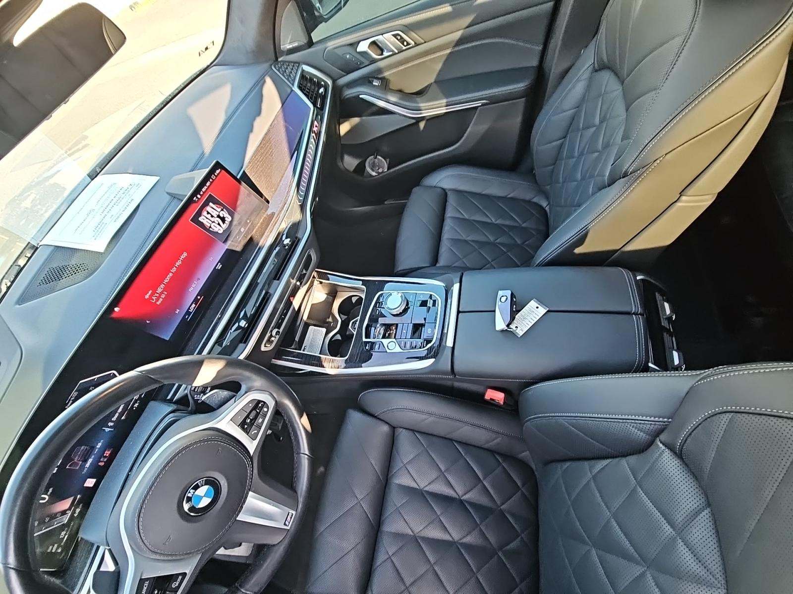 2023 BMW X7 xDrive40i AWD