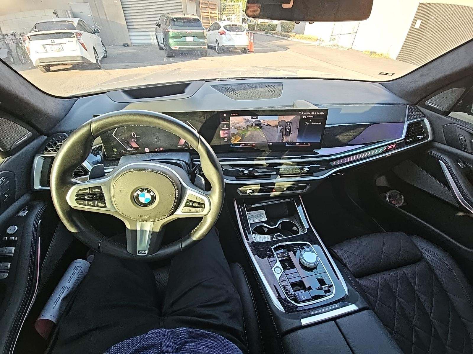 2023 BMW X7 xDrive40i AWD