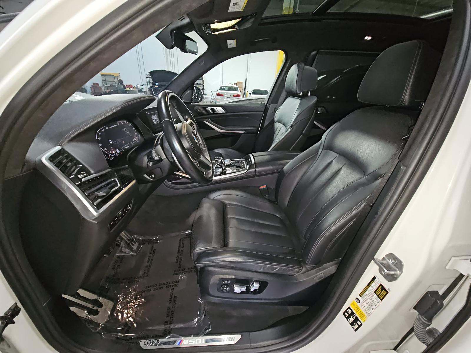 2022 BMW X7 M50i AWD