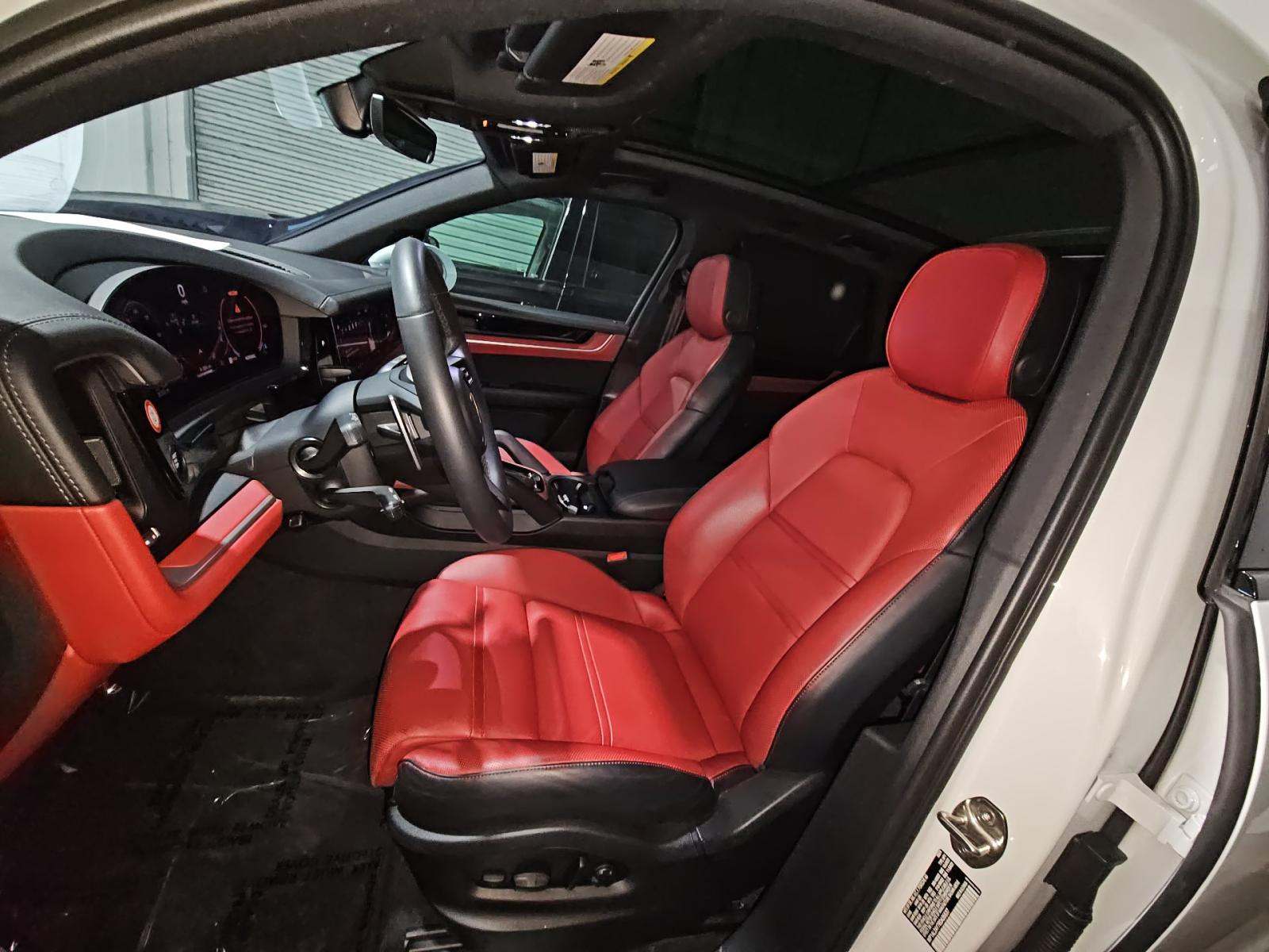 2024 Porsche Cayenne S AWD