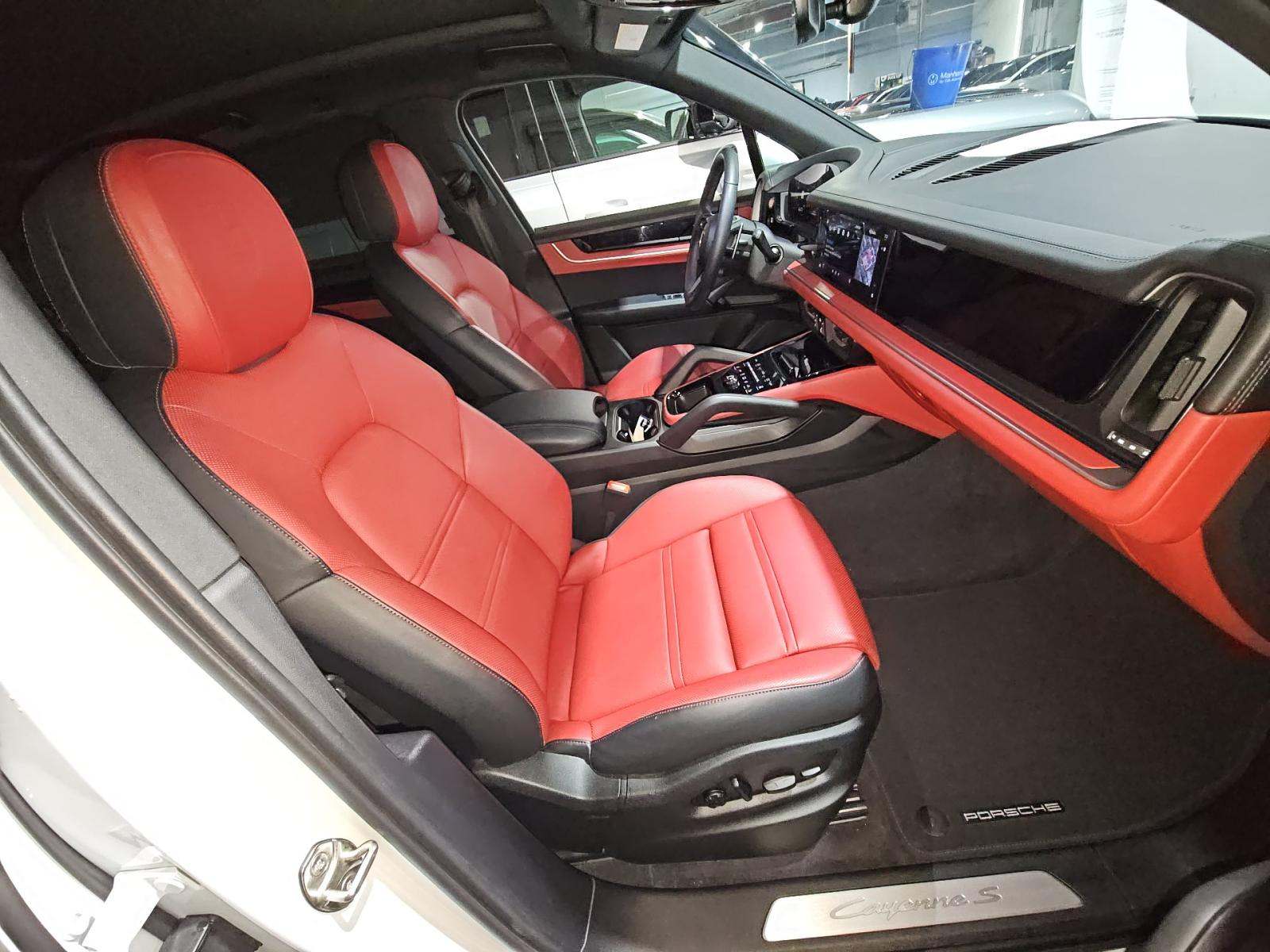 2024 Porsche Cayenne S AWD