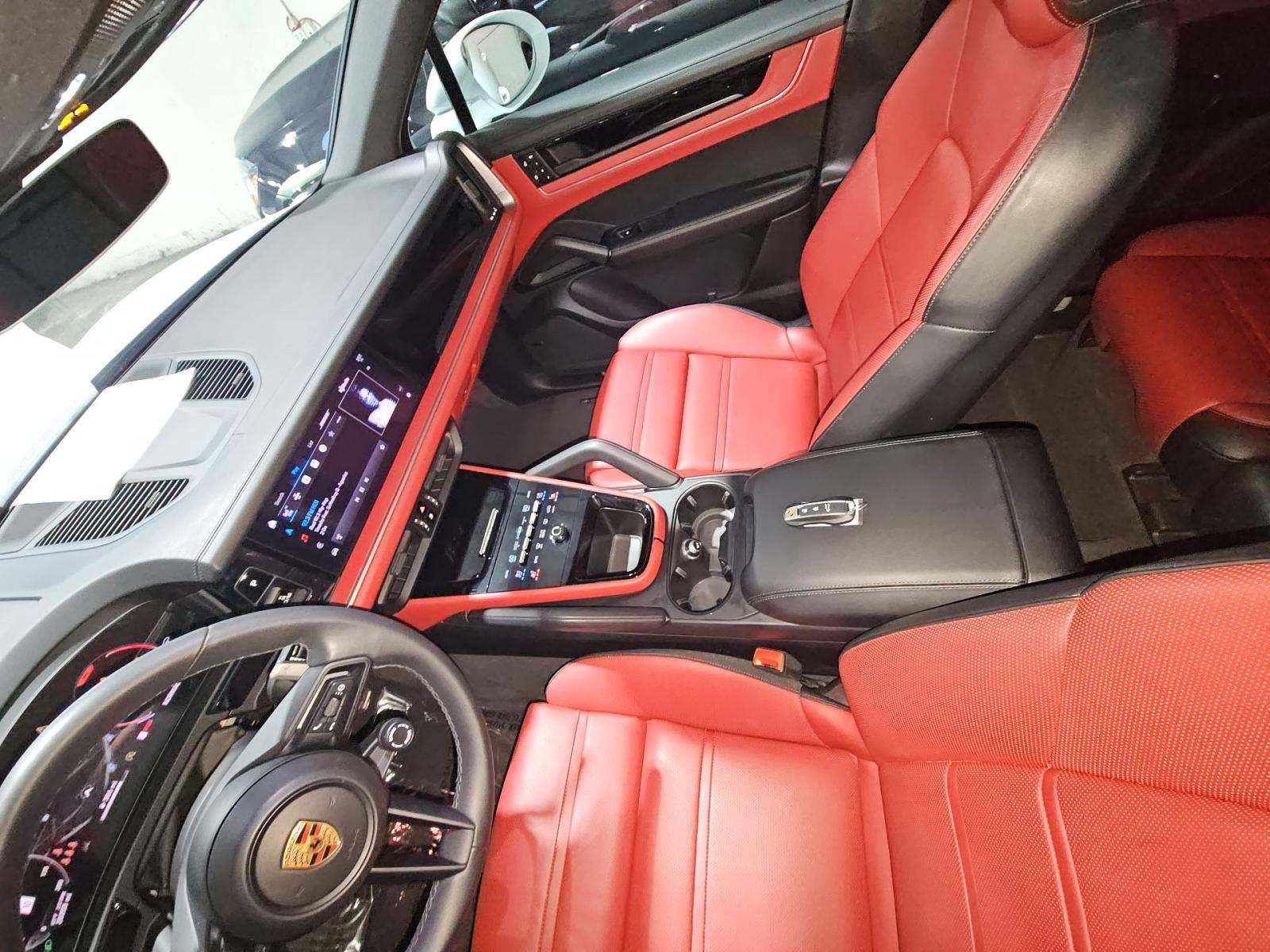 2024 Porsche Cayenne S AWD