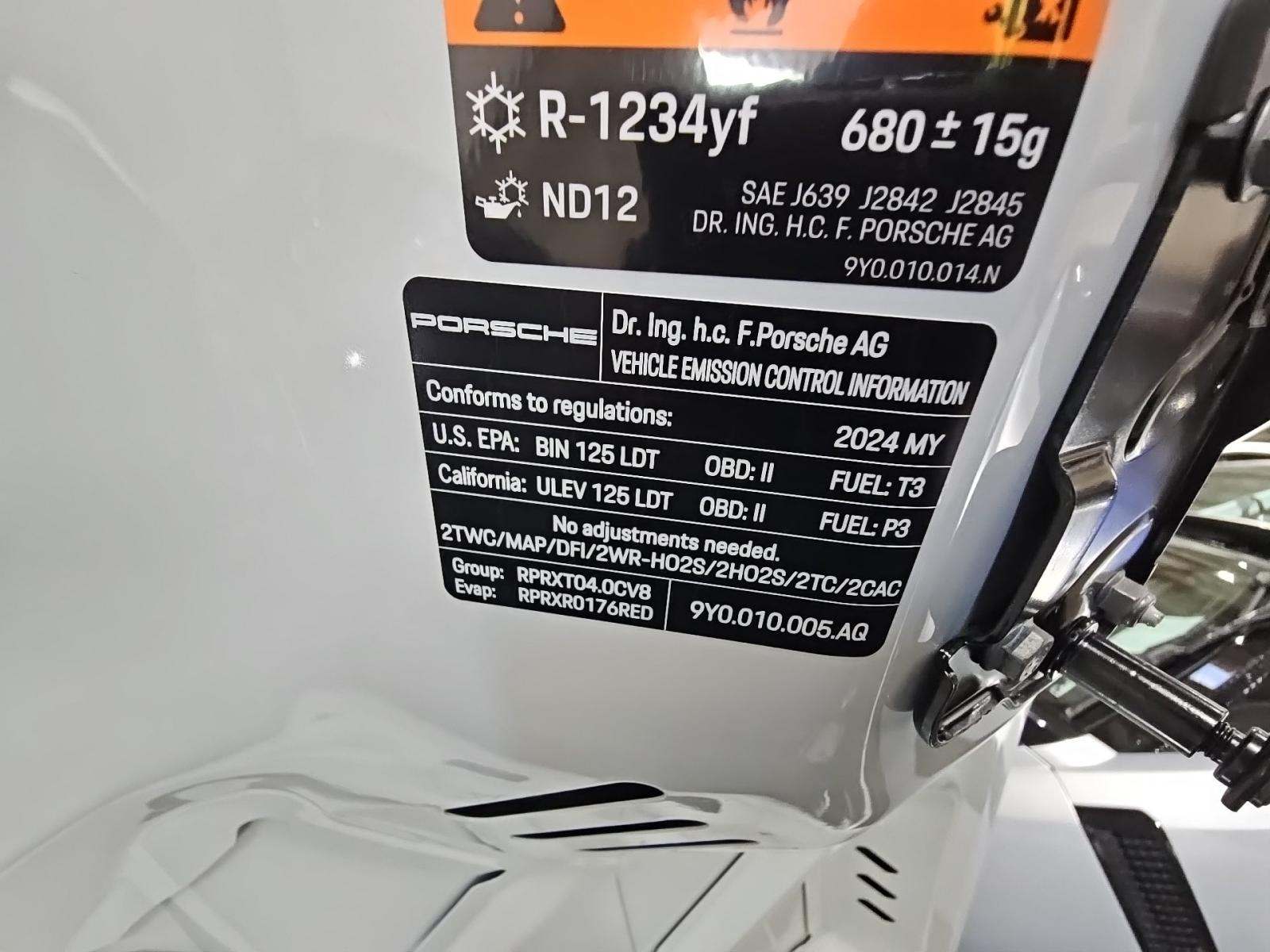 2024 Porsche Cayenne S AWD