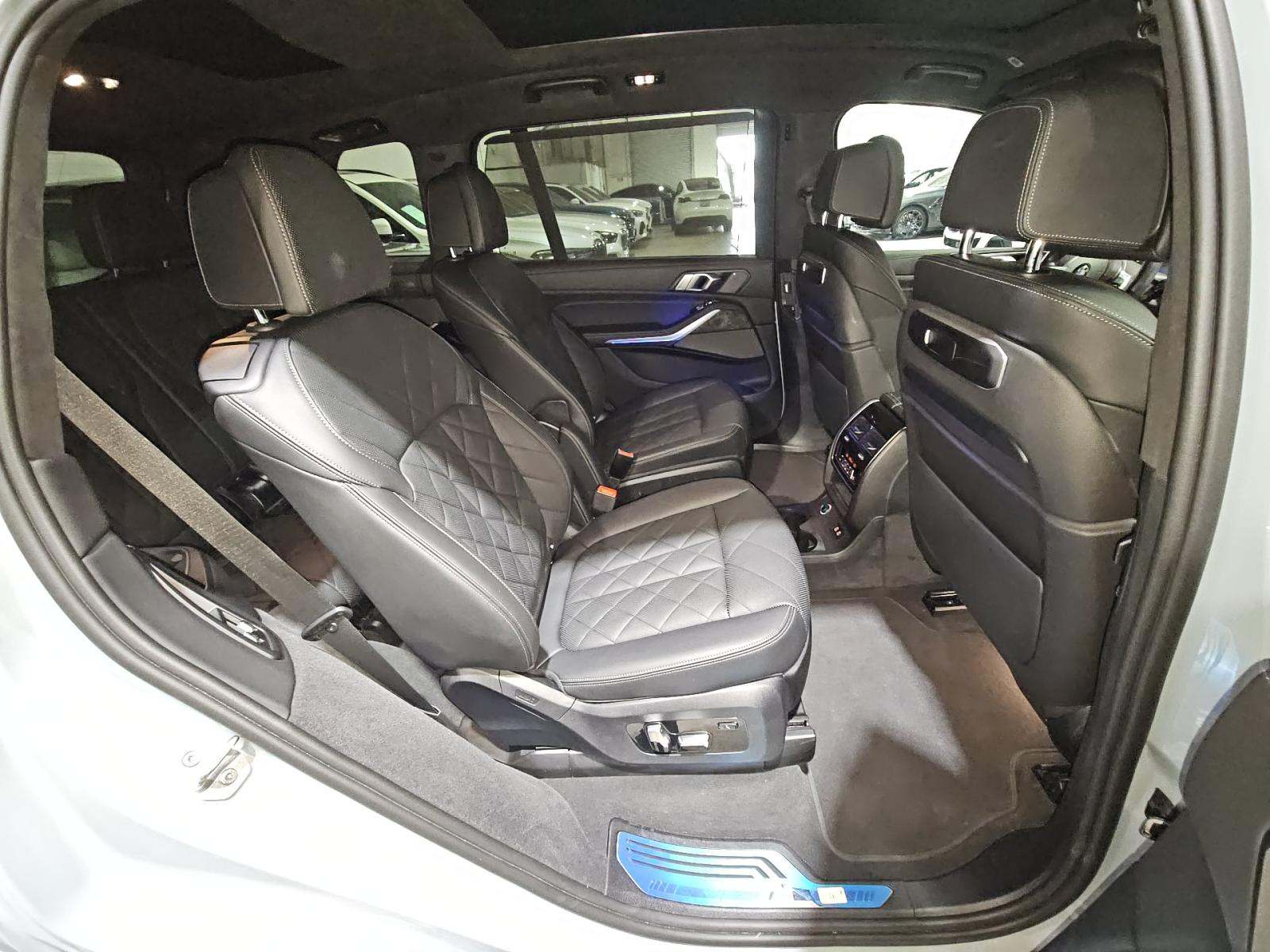 2024 BMW X7 xDrive40i AWD