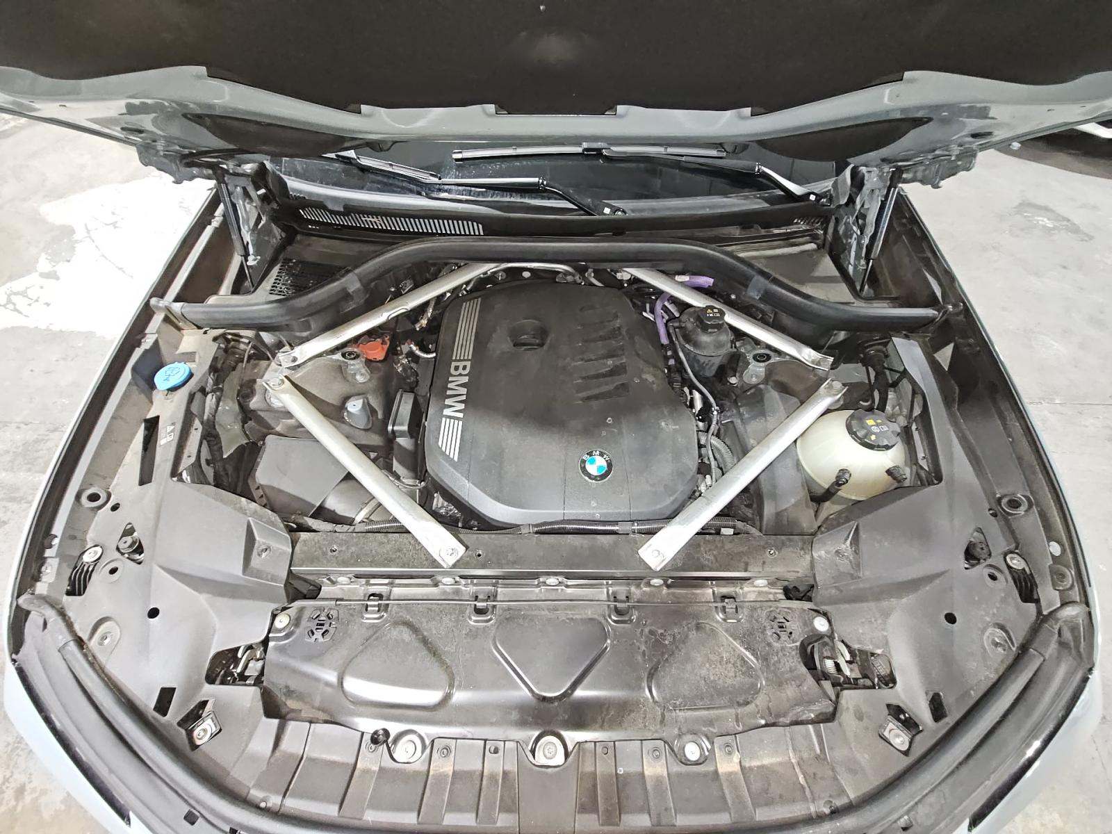 2024 BMW X7 xDrive40i AWD