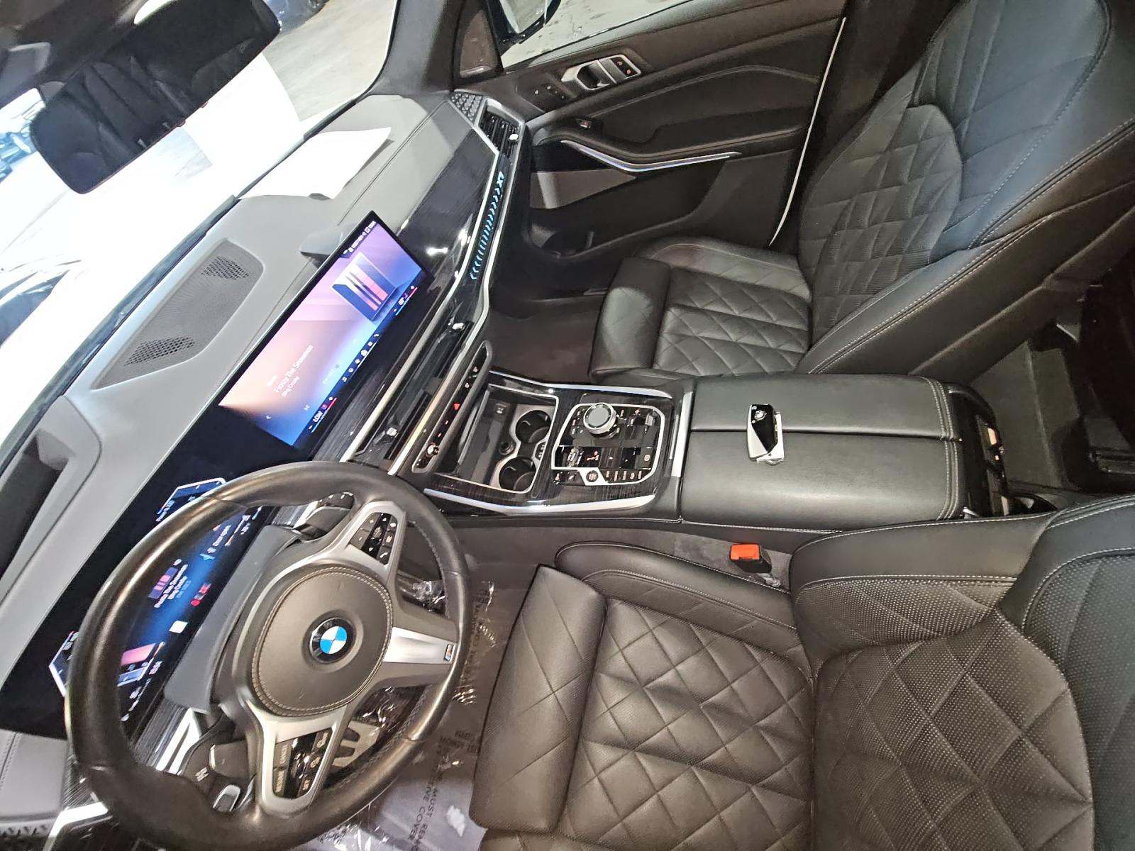 2024 BMW X7 xDrive40i AWD