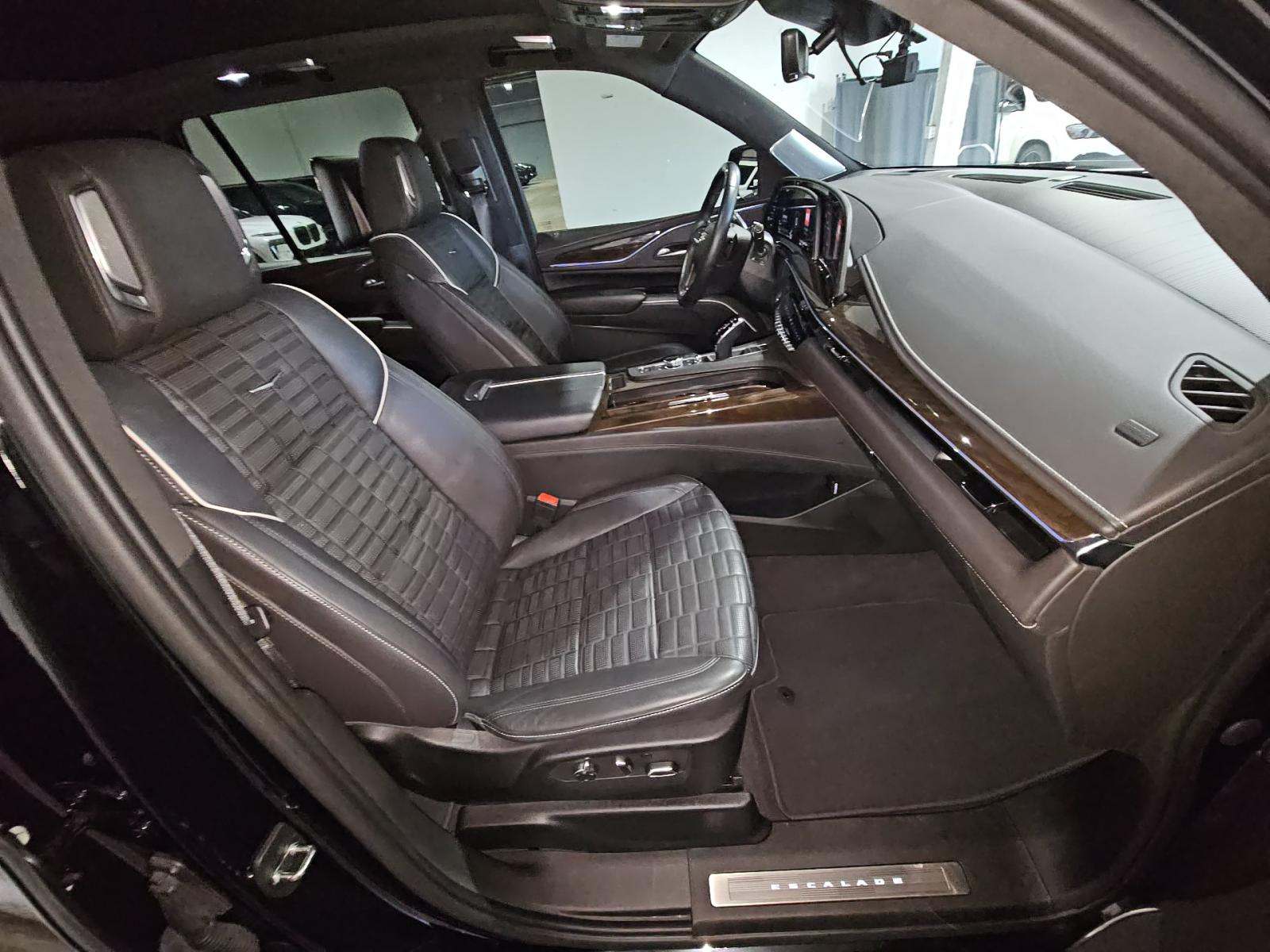 2023 Cadillac Escalade Sport Platinum AWD