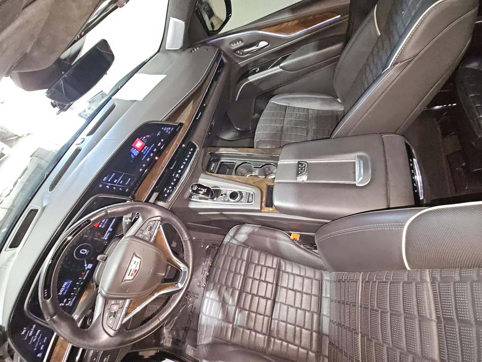 2023 Cadillac Escalade Sport Platinum AWD