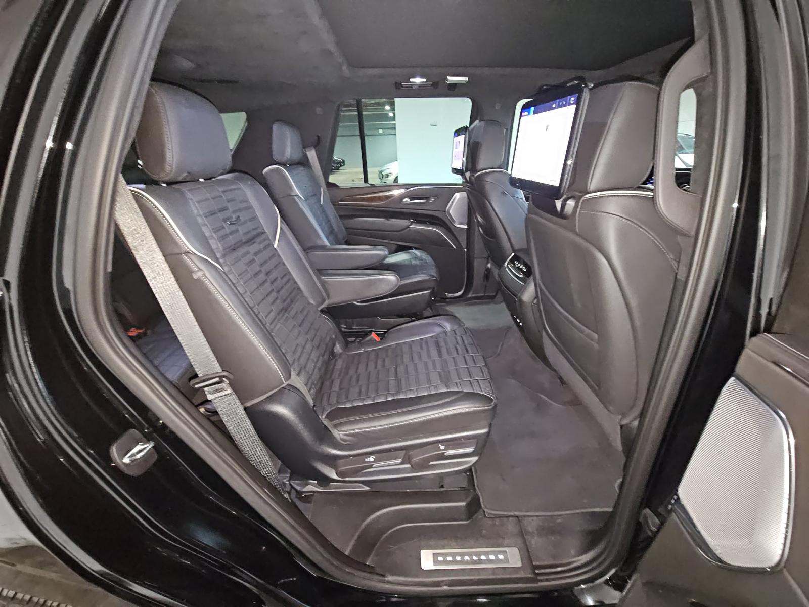 2023 Cadillac Escalade Sport Platinum AWD