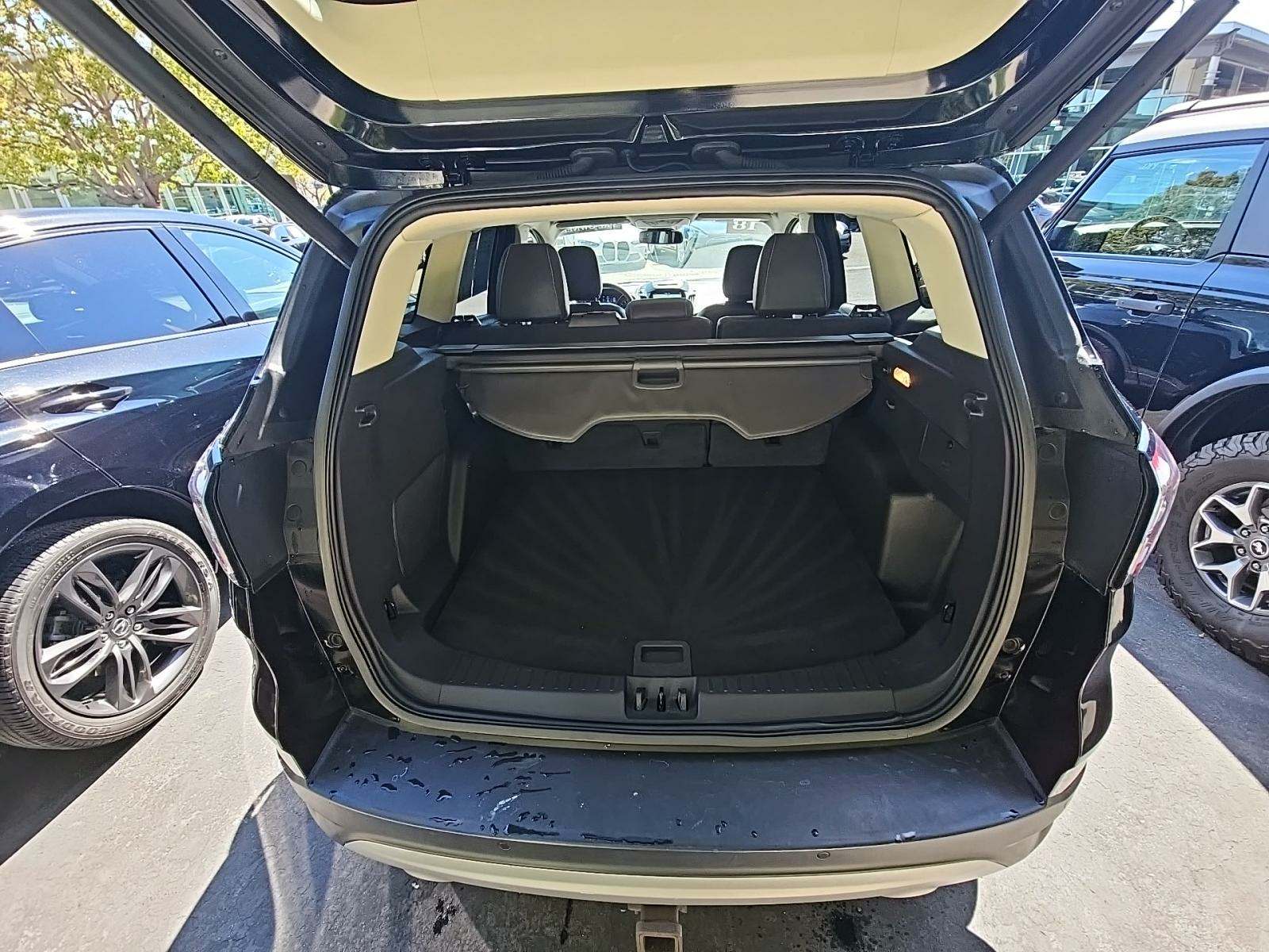 2018 Ford Escape Titanium FWD