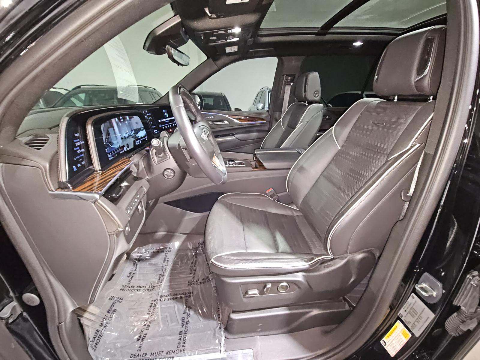 2023 Cadillac Escalade ESV Premium Luxury AWD