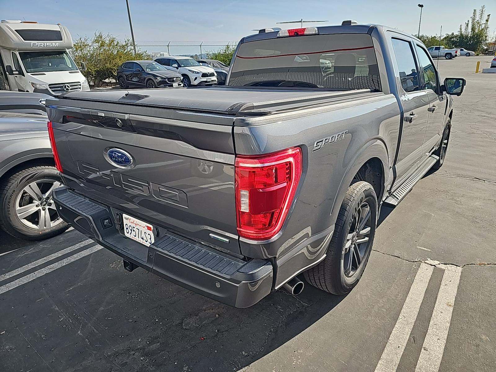 2022 Ford F-150 XLT RWD