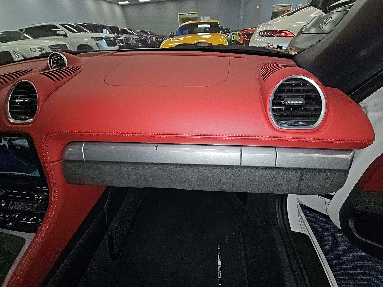 2023 Porsche 718 Boxster Spyder RWD