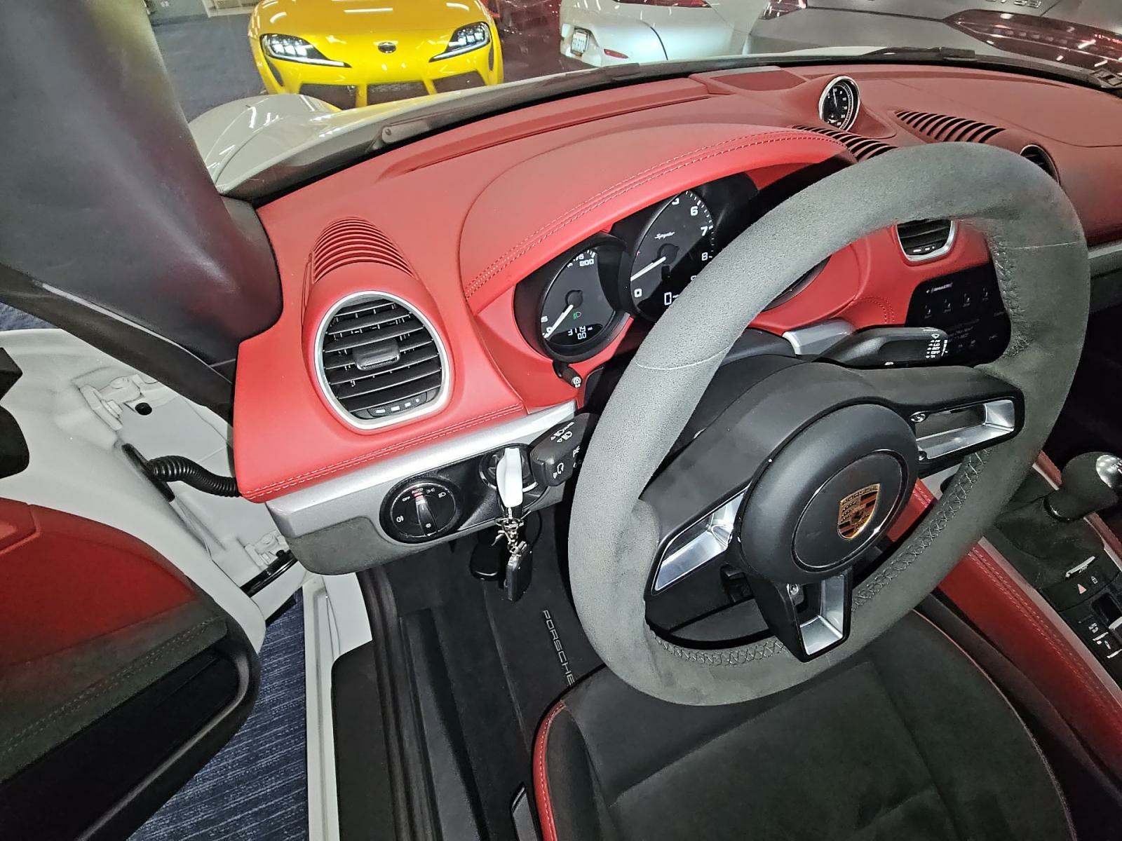2023 Porsche 718 Boxster Spyder RWD