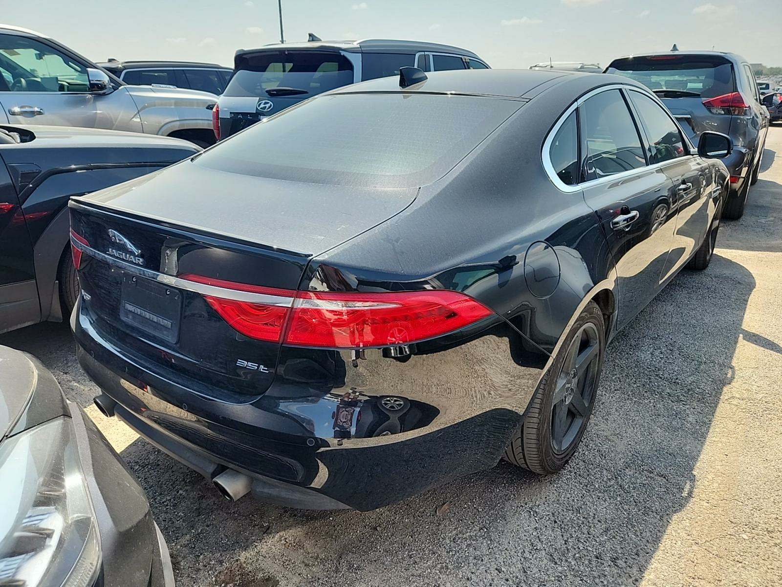 2016 Jaguar XF 35t Prestige RWD